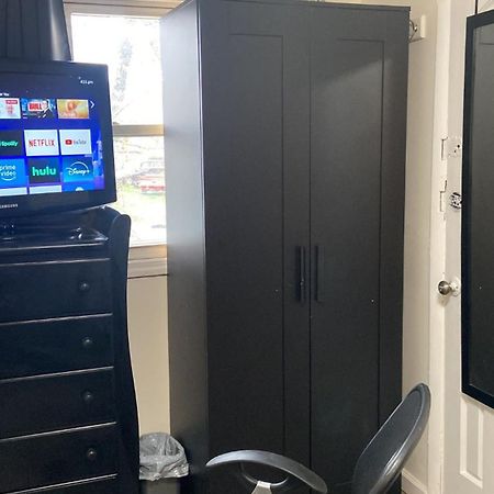 Cozzy Room With Private Entrance And Drive Way New York Exterior foto