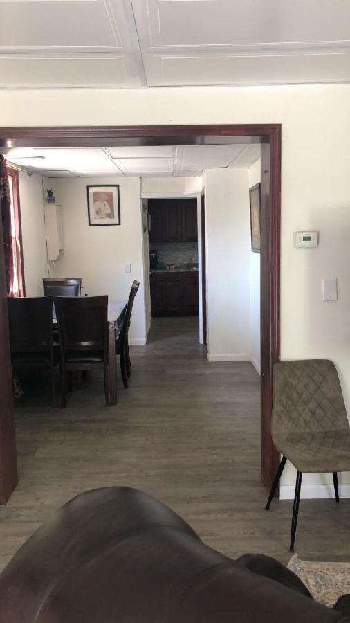 Cozzy Room With Private Entrance And Drive Way New York Exterior foto